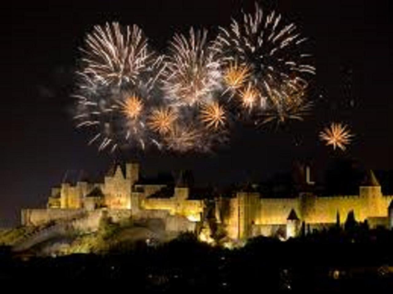 Au Pied De La Cite Apartman Carcassone Kültér fotó